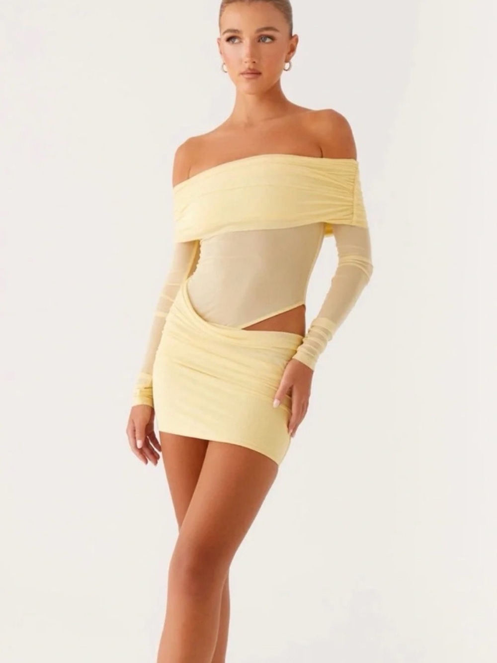 Peppermayo No Doubt Mini Dress
Off Shoulder Mini Dress in Yellow